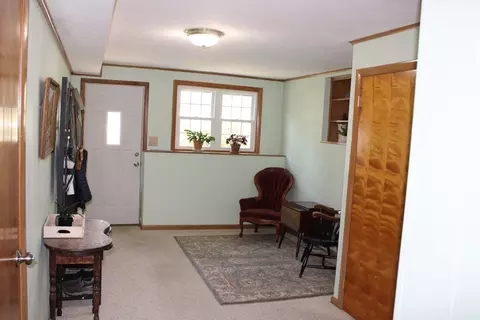 295 Draper St, Springfield, MA 01108 photo 14