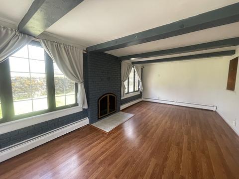 126 Orient St, Worcester, MA 01604 photo 3