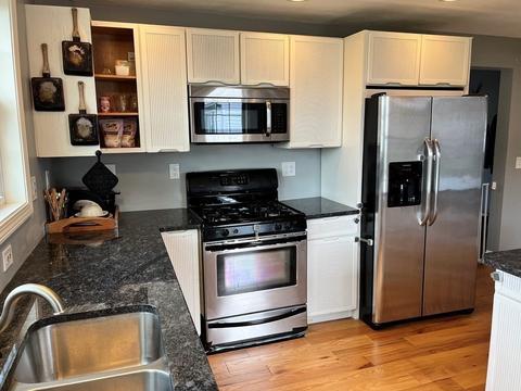 236 Clover St, Worcester, MA 01603 photo 4