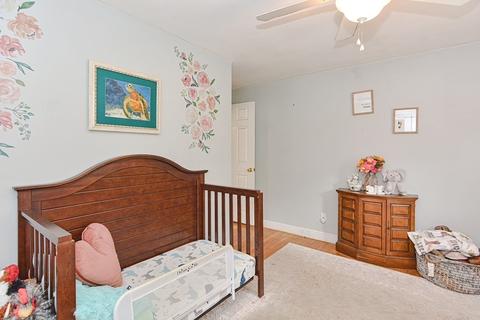 38 Spring St, Plainville, MA 02762 photo 12