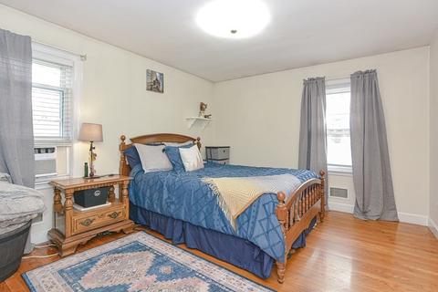 38 Spring St, Plainville, MA 02762 photo 11