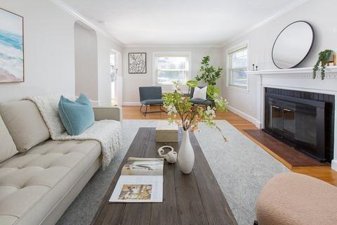 67 Riverview St, Dedham, MA 02026 photo 2