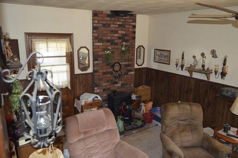 35 Arliss St, Springfield, MA 01109 photo 11