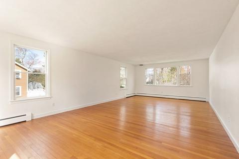 3 Fall Ln, Canton, MA 02021 photo 11