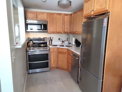 4 Raymond St #7, Gloucester, MA 01930 photo 3