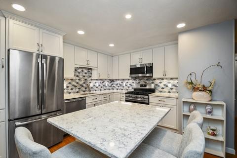 80 Walnut St #404, Canton, MA 02021 photo 5