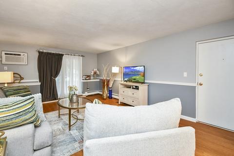 80 Walnut St #404, Canton, MA 02021 photo 12