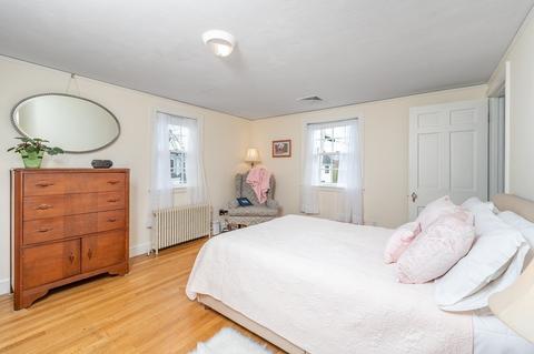 42 Oakhurst Cir, Needham, MA 02492 photo 16