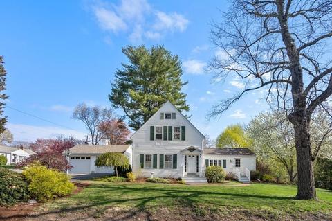 14 Meadow St, Norwood, MA 02062