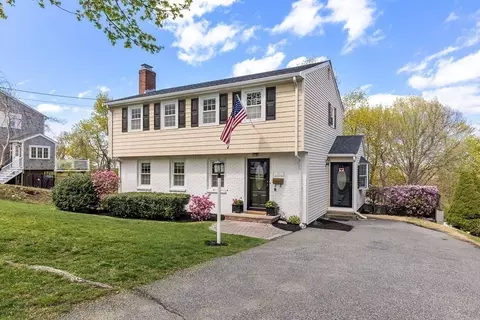 27 Harborview Dr, Hingham, MA 02043 photo 1