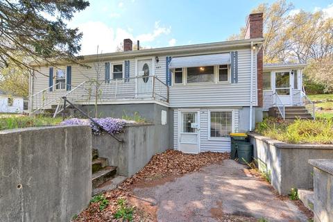 346 Pleasant St, Franklin, MA 02038