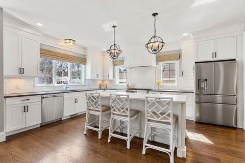 32 Briarwood Cir, Needham, MA 02494 photo 8
