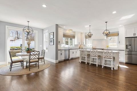 32 Briarwood Cir, Needham, MA 02494 photo 6