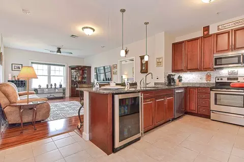 360 Andover St #1210, Danvers, MA 01923 photo 2