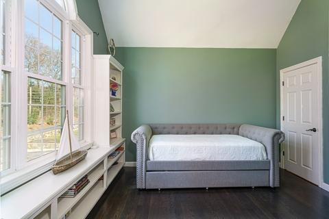 176 Blackstone St, Mendon, MA 01756 photo 30
