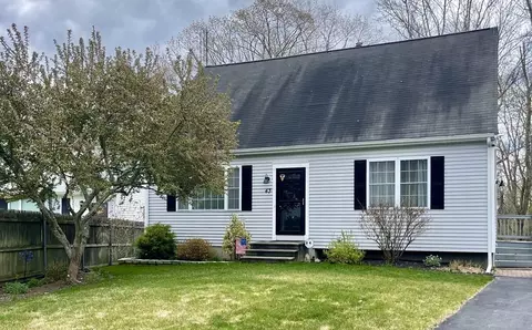 43 School Brook Rd, Fall River, MA 02720 photo 1