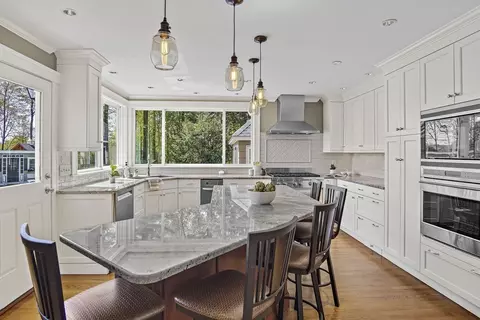 94 Prospect St, Reading, MA 01867 photo 15