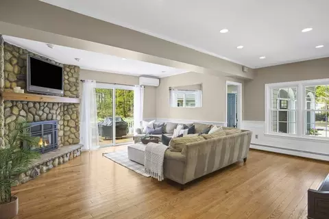 94 Prospect St, Reading, MA 01867 photo 18