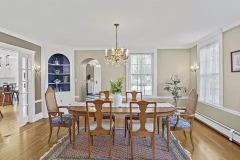 94 Prospect St, Reading, MA 01867 photo 6