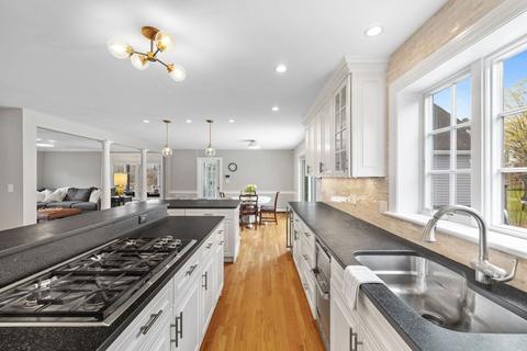 12 Everett St, Sherborn, MA 01770 photo 14