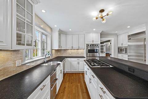 12 Everett St, Sherborn, MA 01770 photo 11