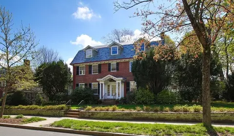 260 Dean Rd, Brookline, MA 02445 photo 2