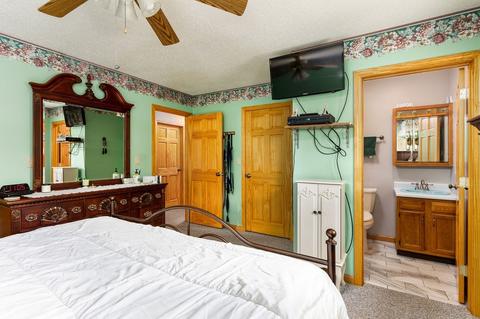 9 Joseph St, Dudley, MA 01571 photo 8