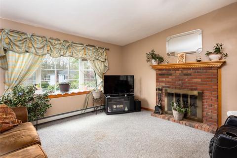 9 Joseph St, Dudley, MA 01571 photo 6