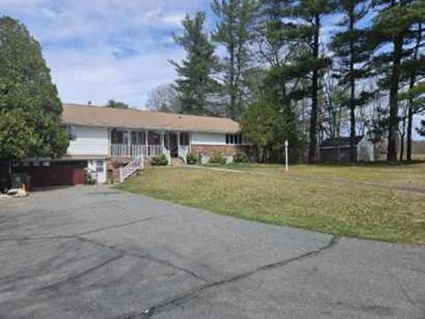 165 Donohue Rd, Dracut, MA 01826