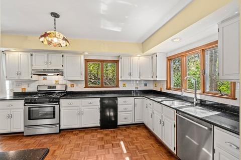 25 Westfield St, Dedham, MA 02026 photo 12