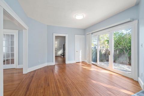 21 Elm St, Webster, MA 01570 photo 11