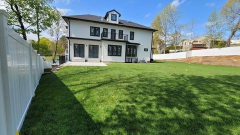 24 Hill St, Needham, MA 02494 photo 3