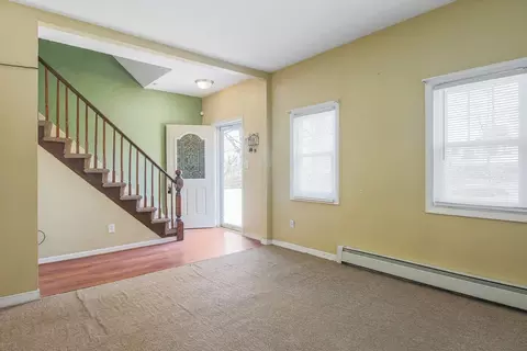 3 Lyman St, Worcester, MA 01603 photo 5