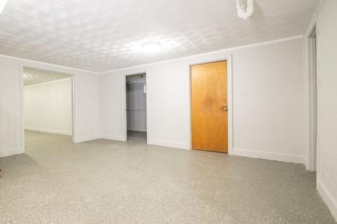 422 Summer Ave, Reading, MA 01867 photo 20