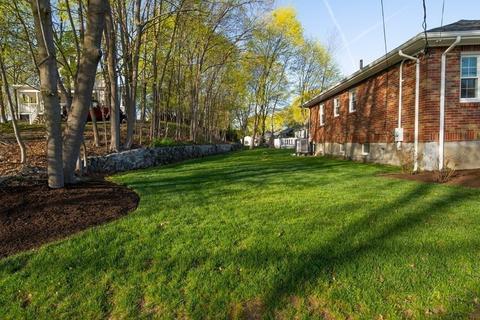 422 Summer Ave, Reading, MA 01867 photo 4