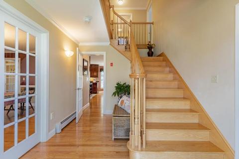 6 Sarah Ln, Maynard, MA 01754 photo 5