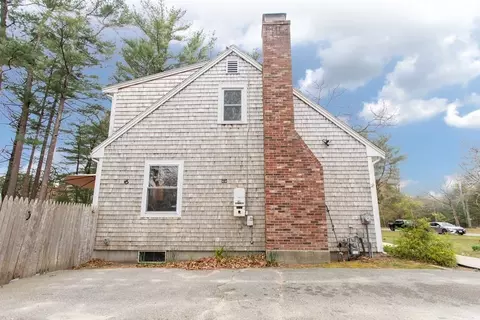 22 Windsor Dr, Wareham, MA 02571 photo 4