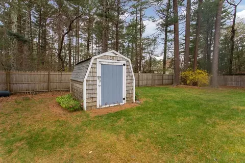22 Windsor Dr, Wareham, MA 02571 photo 29
