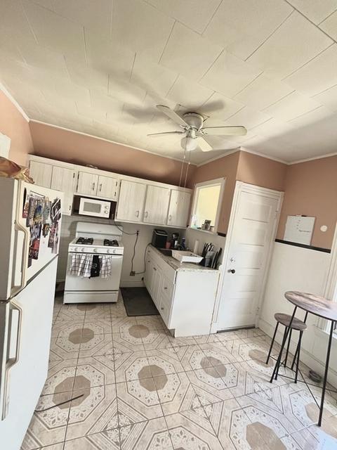 14 Stuart St, Everett, MA 02149 photo 13