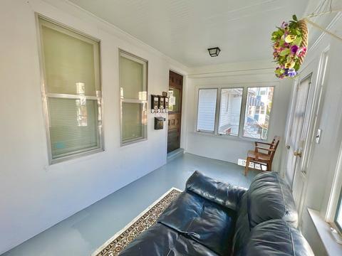 14 Stuart St, Everett, MA 02149 photo 6