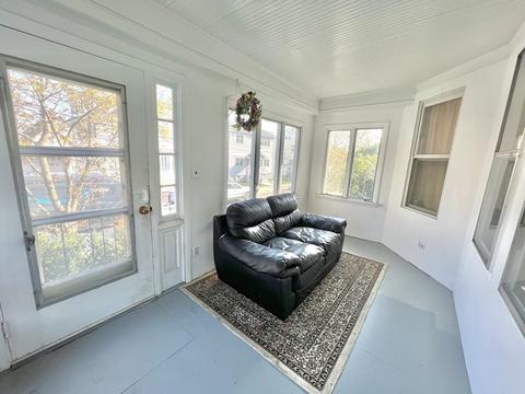 14 Stuart St, Everett, MA 02149 photo 5