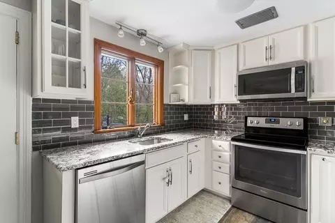 29 Stevens Rd, Framingham, MA 01702 photo 10