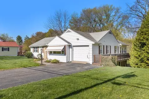 131 Ely Ave, West Springfield, MA 01089 photo 7
