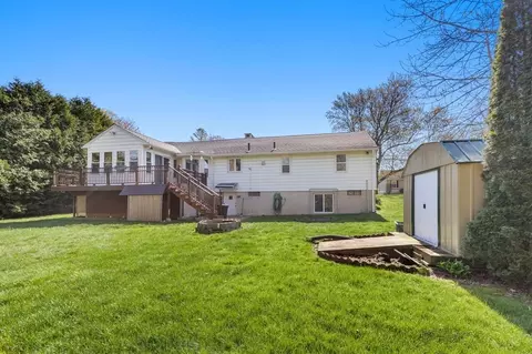 131 Ely Ave, West Springfield, MA 01089 photo 27