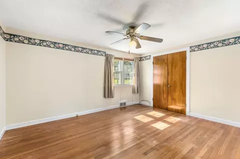 131 Ely Ave, West Springfield, MA 01089 photo 19