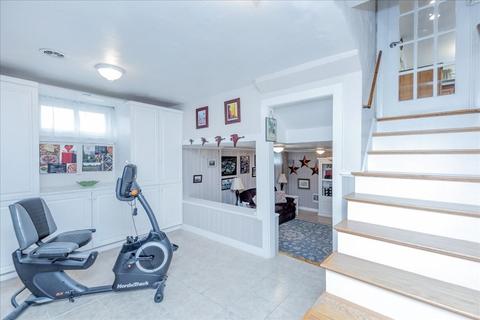 62 Chickering Rd, Dedham, MA 02026 photo 19