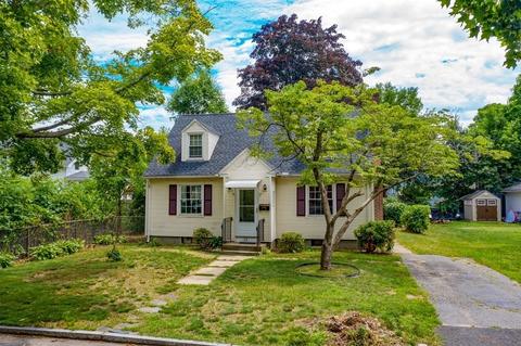73 Francis St, Springfield, MA 01104 photo 3