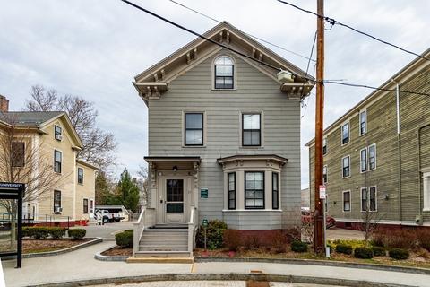 29 Mellen St, Cambridge, MA 02138