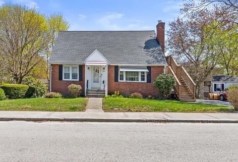 163 Dana Ave, Worcester, MA 01604