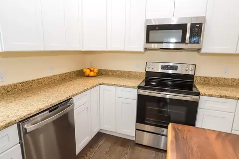 72 Monadnock St, Gardner, MA 01440 photo 13